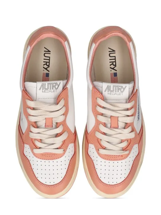 Autry   Medalist low leather sneakers 