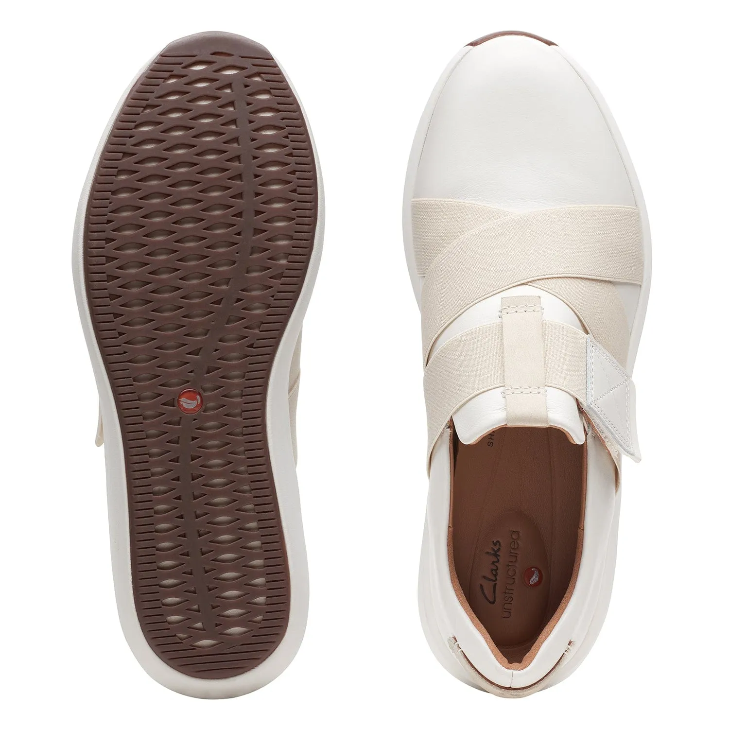 Clarks Un Rio Strap Shoes (Wide Fit)