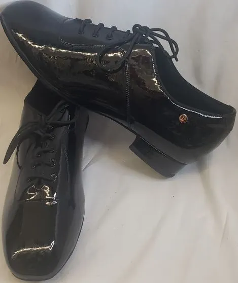 Ezra -- Men's Standard Ballroom Oxford -- Black Patent