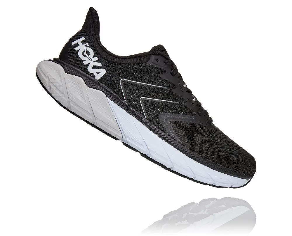 'HOKA' Men's Arahi 5 - Black / White