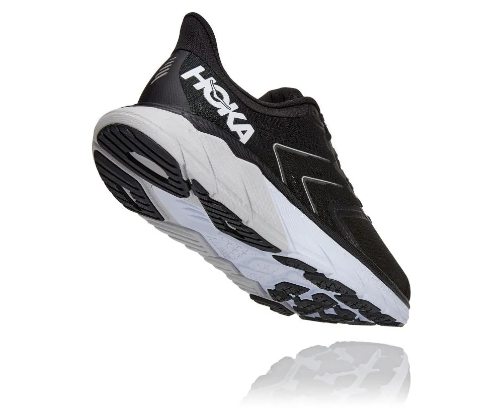 'HOKA' Men's Arahi 5 - Black / White