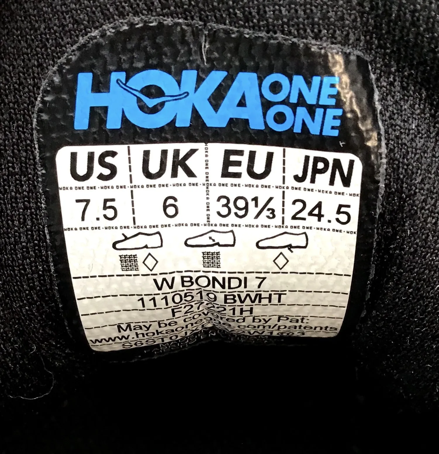 Hoka One One Women's Bondi 7 1110519 BWHT Black Athletic Shoes - Size 7.5