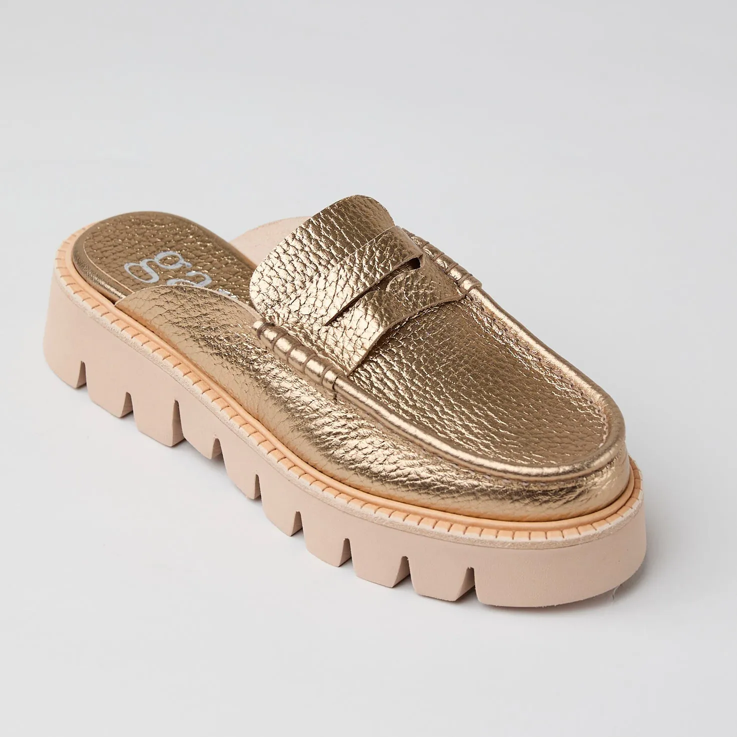 Pedro García Bronze Metallic Pebble Grained Leather Loafer Mules