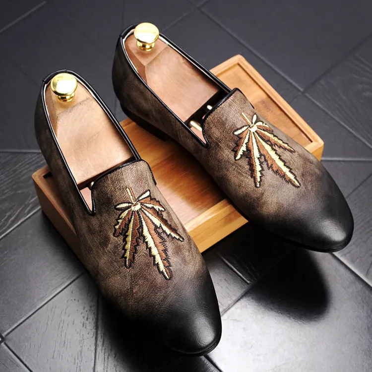 Retro pointed casual foot small leather shoes