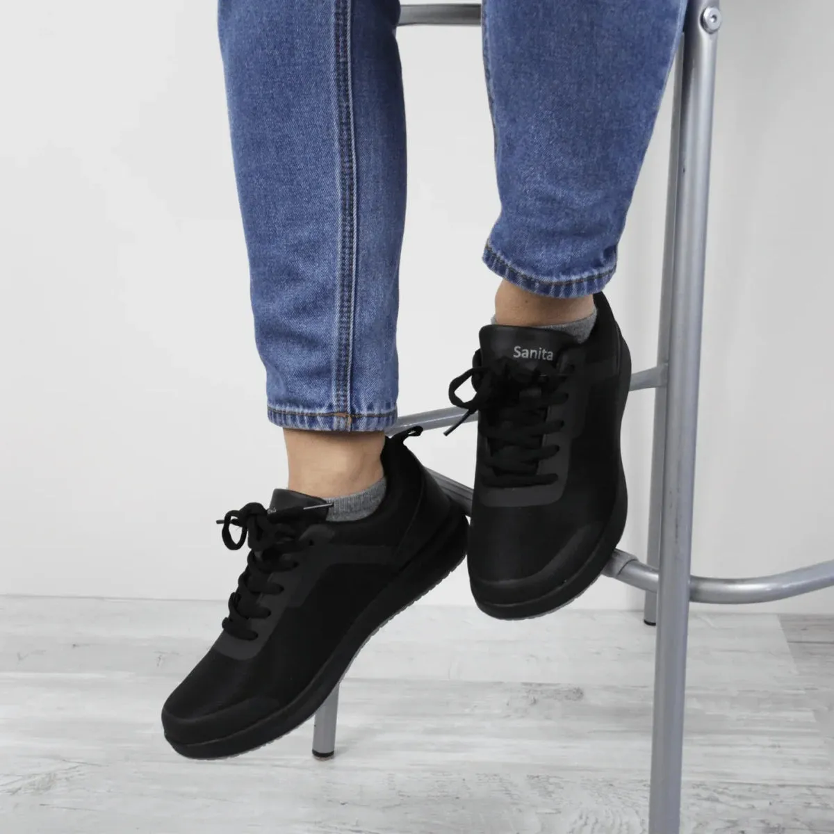 Sanita Concave Work Sneaker Unisex In Black