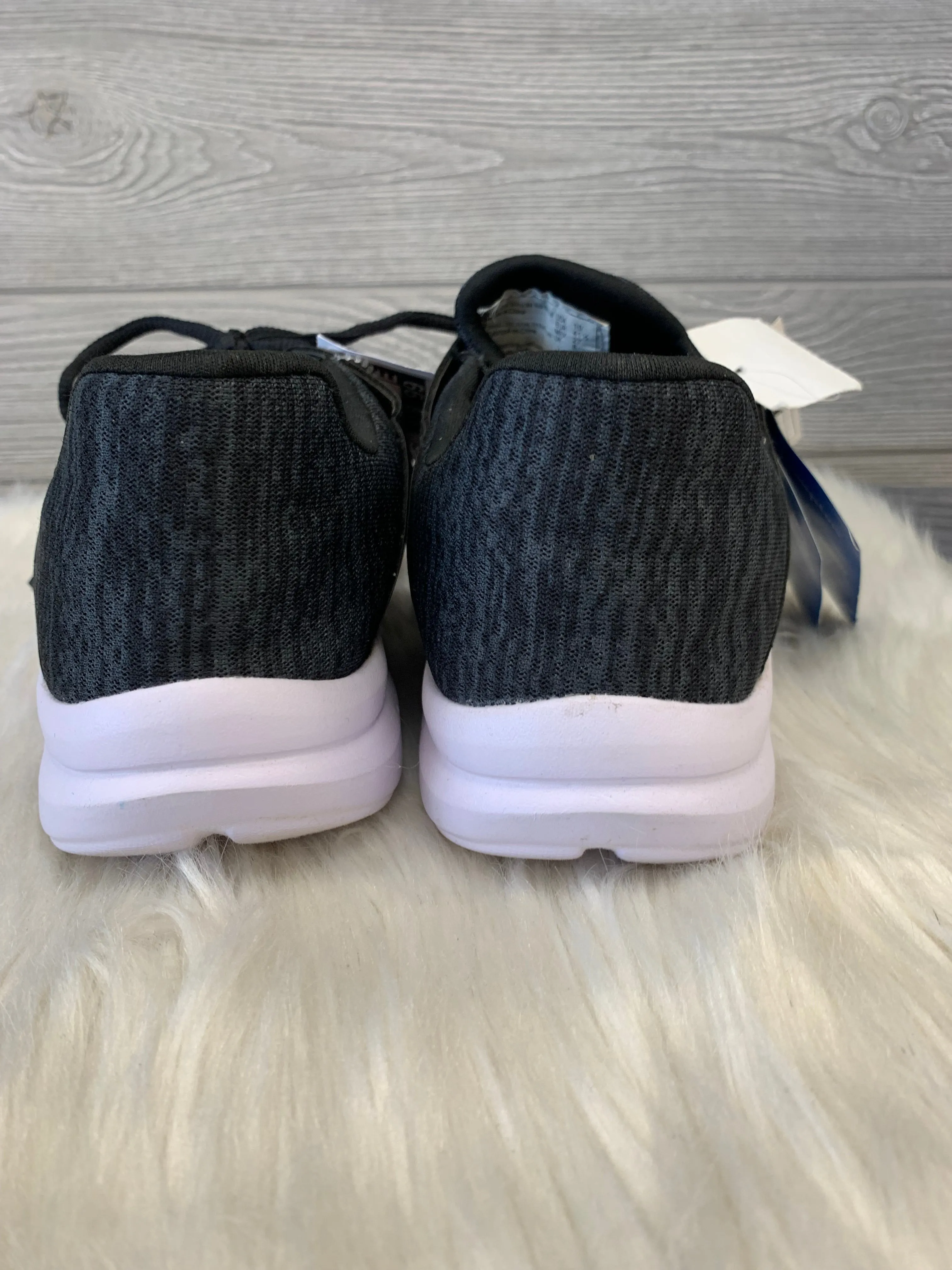 Shoes Athletic By Champion In Grey, Size: 10