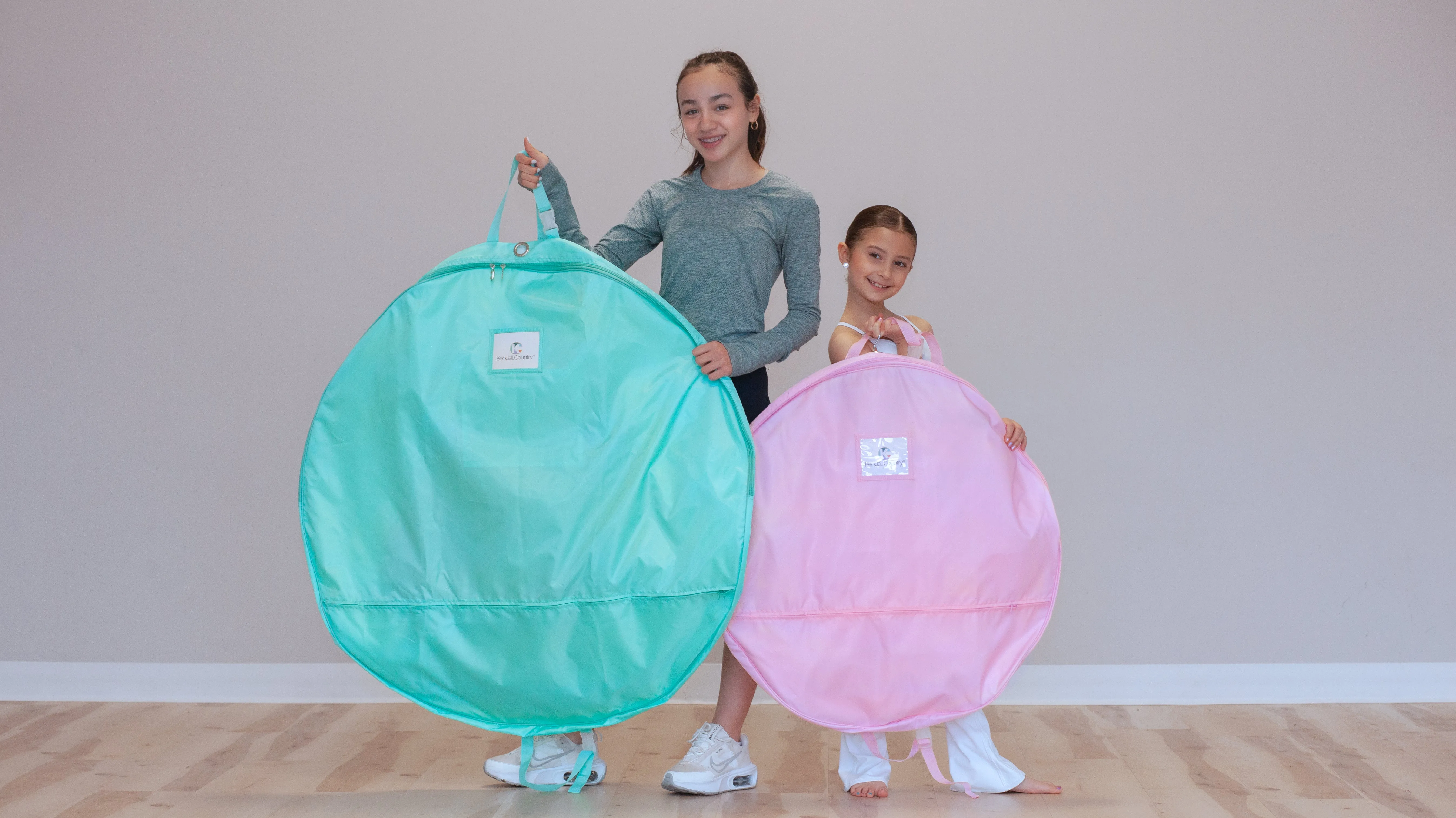 Small Pancake Tutu Garment Bag with pockets - Cotton Candy Pink, 30"