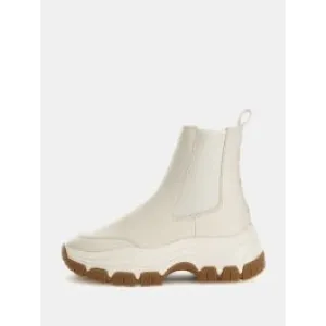 Sneakers besona guess