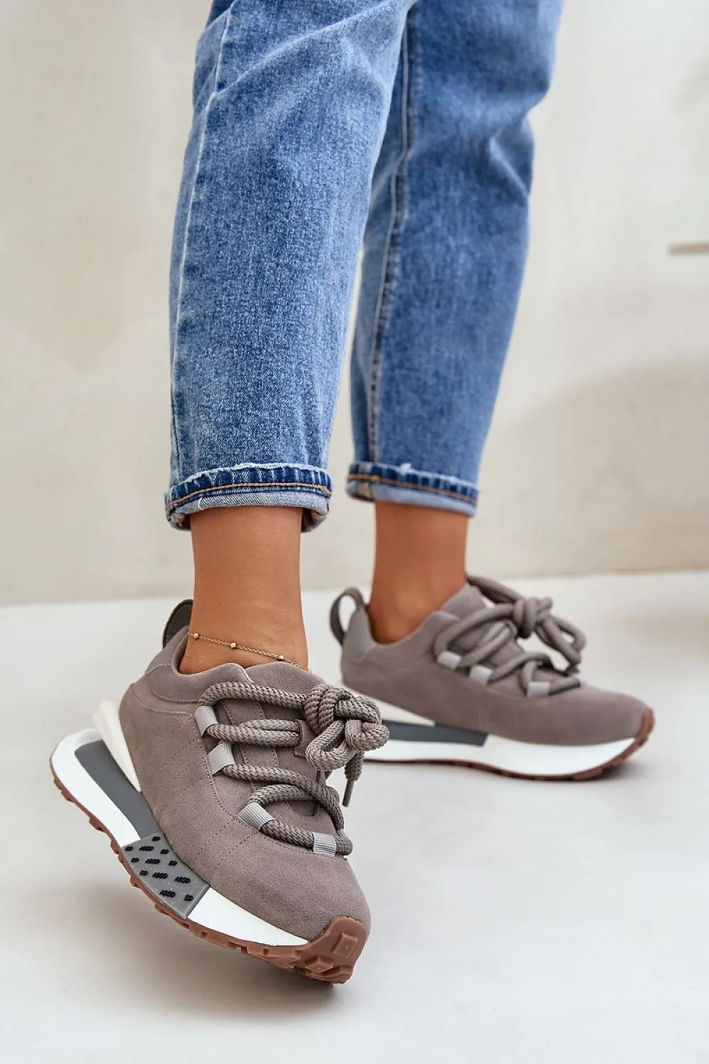 Sport Shoes model 200826 Step in style