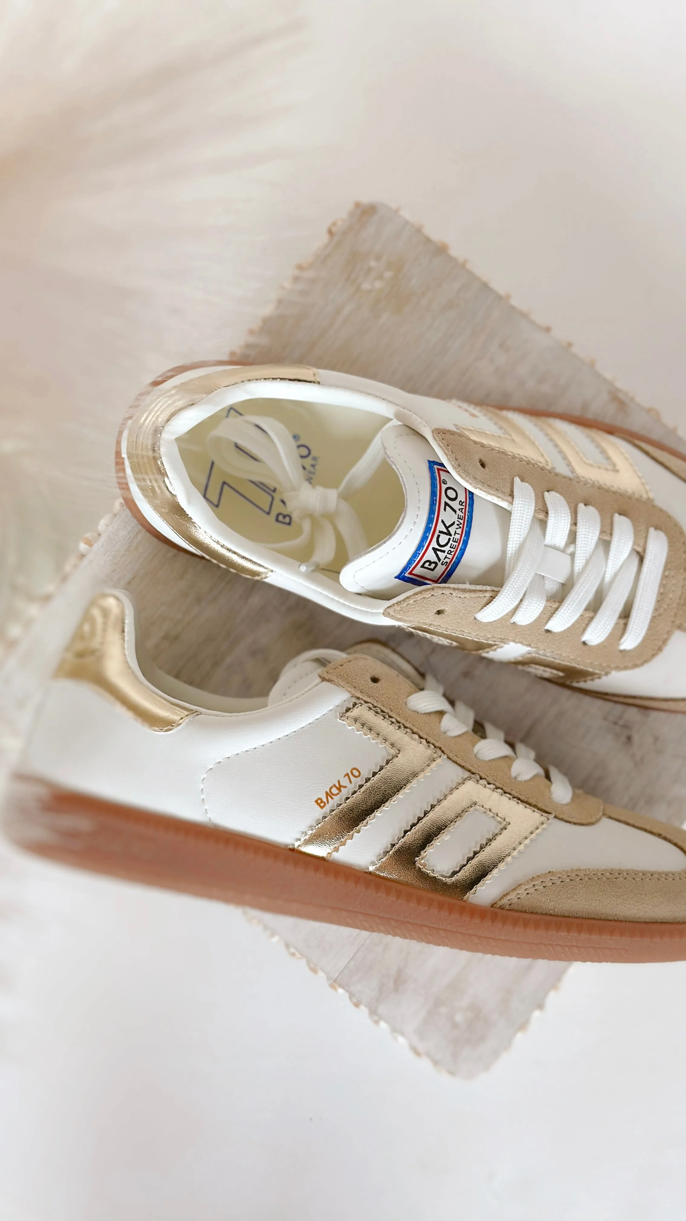 The Back 70 Cloud Sneakers - Beige/Gold