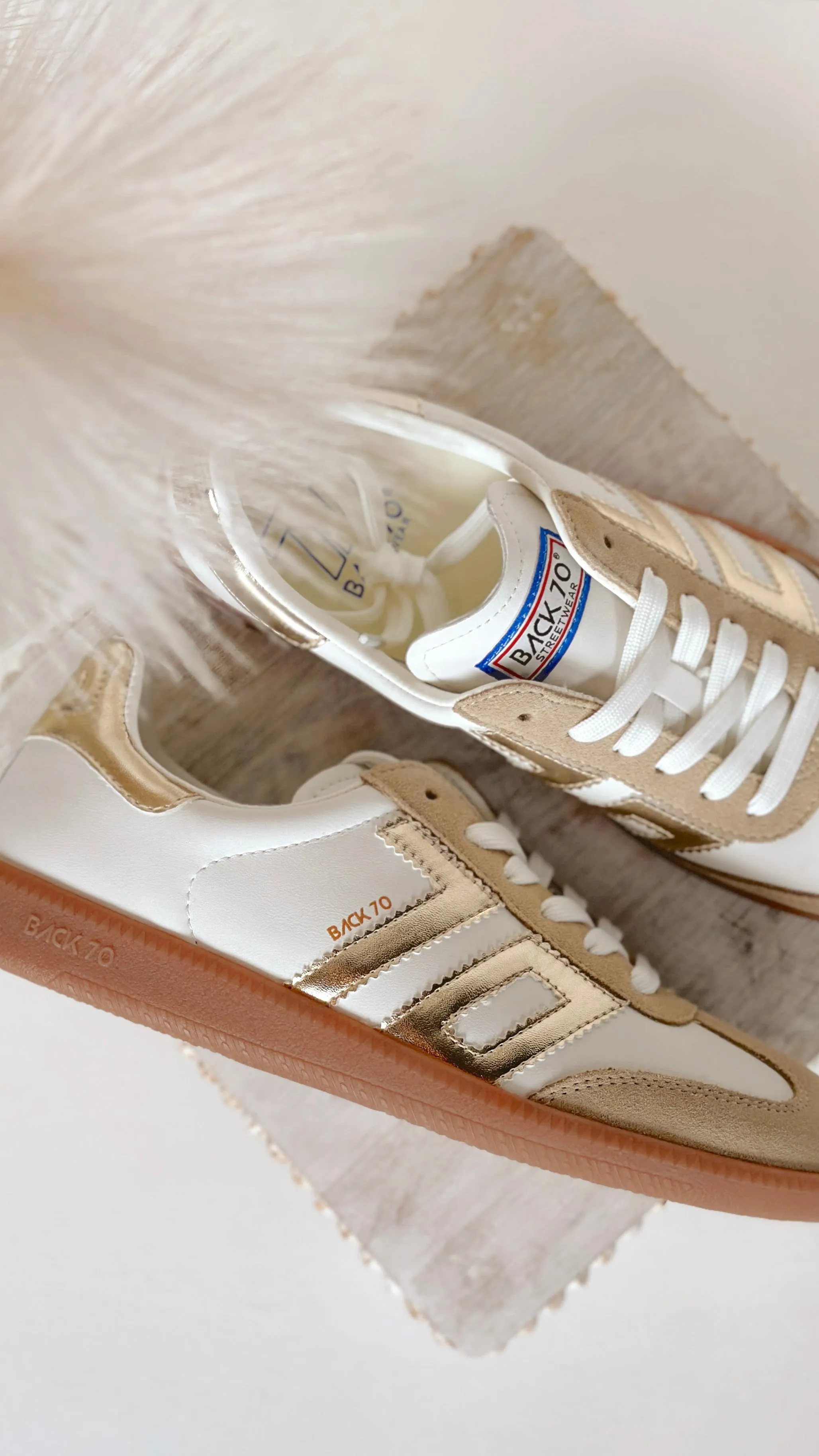 The Back 70 Cloud Sneakers - Beige/Gold