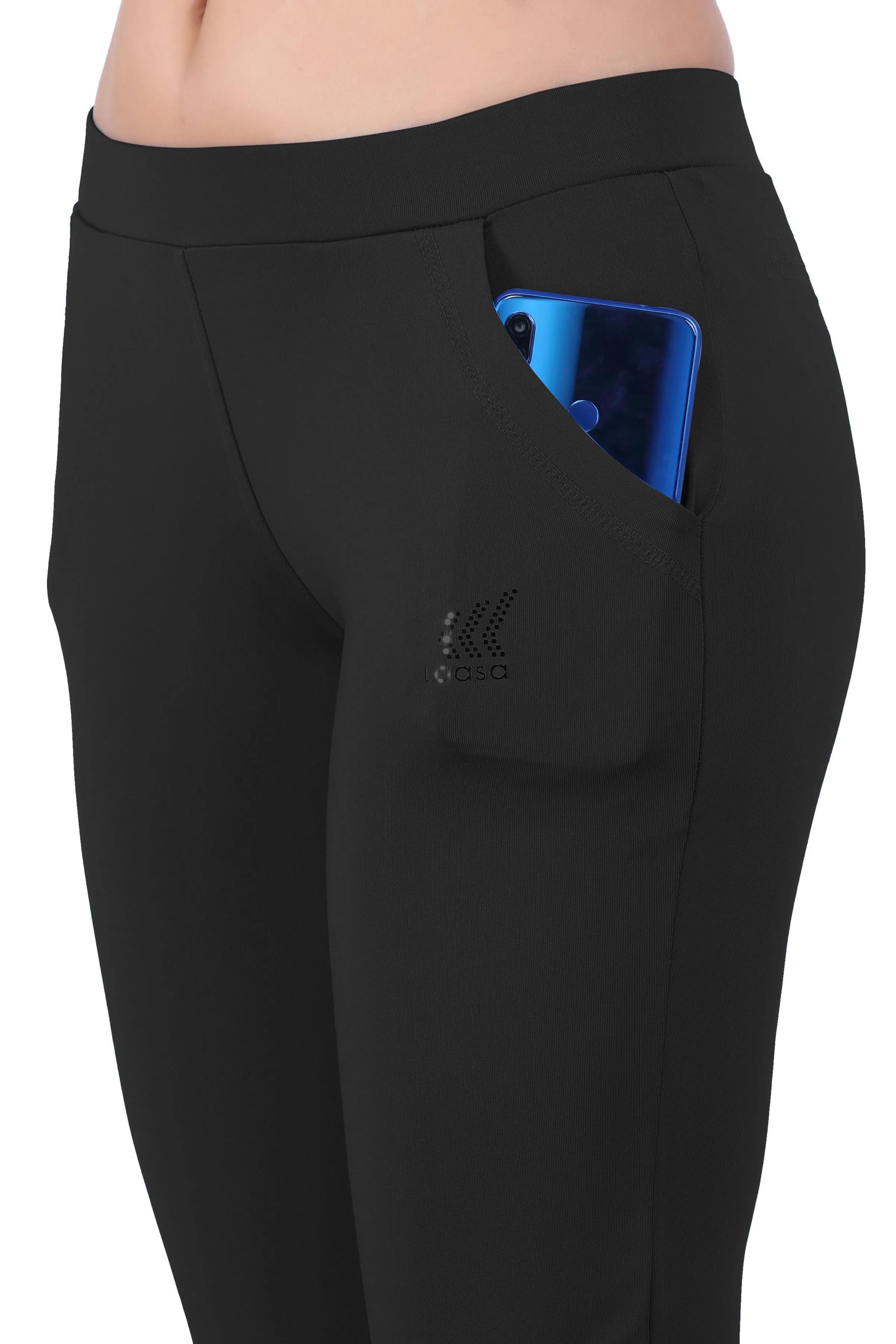 WOMEN SOLID TRACK PANT WITH POCKETS